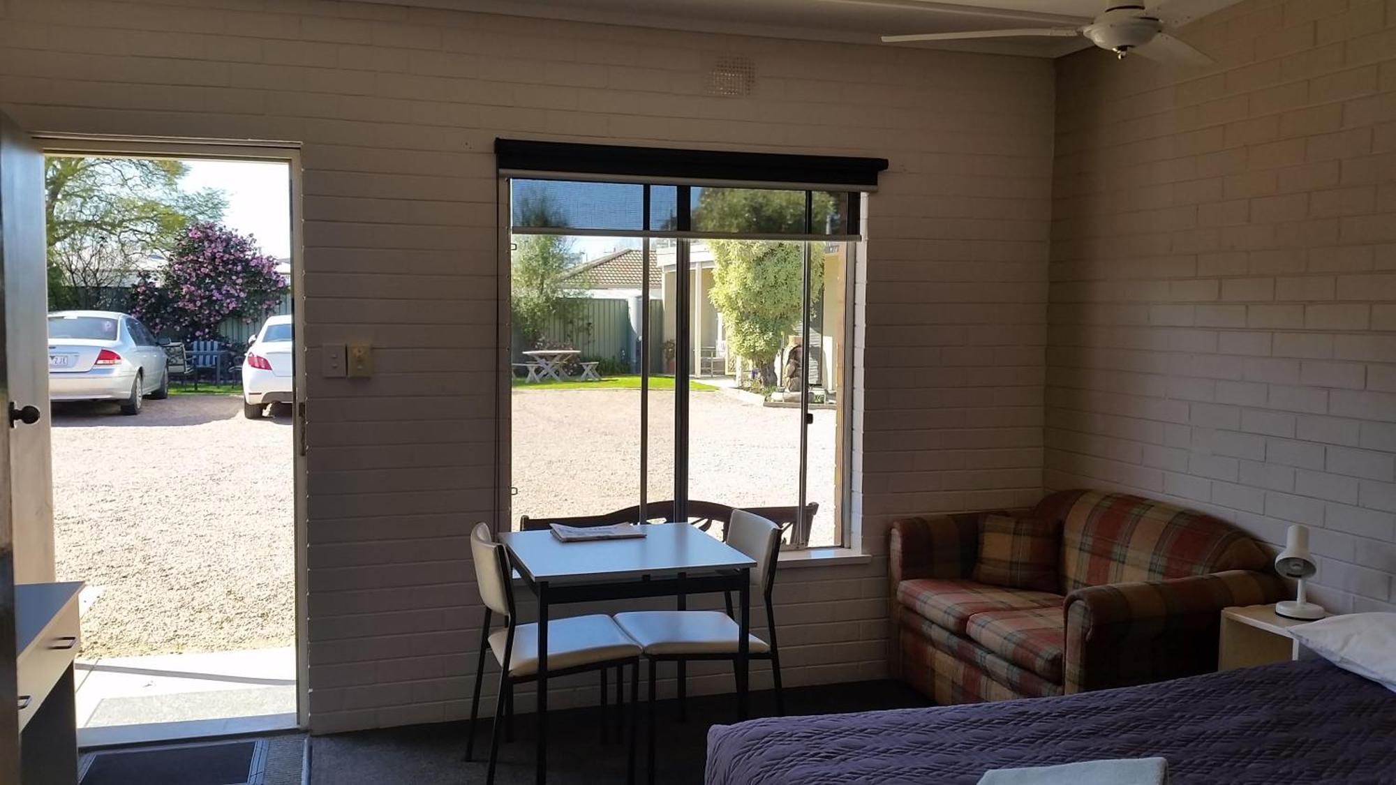Bairnsdale Town Central Motel Bilik gambar